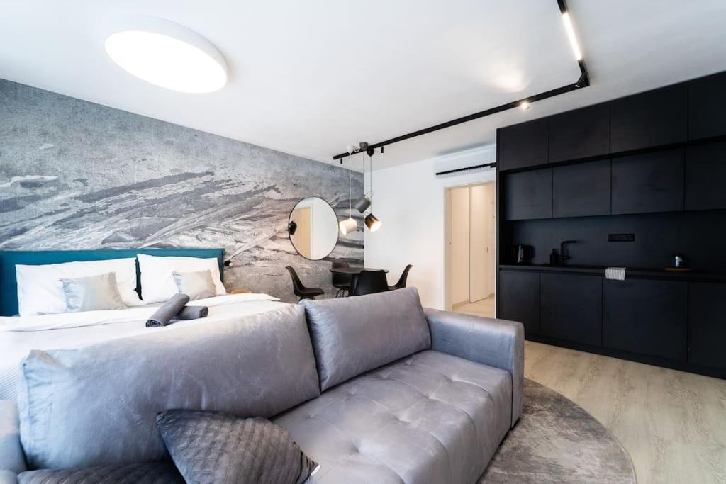 Parkside Harmony Apartment - Brno Dış mekan fotoğraf