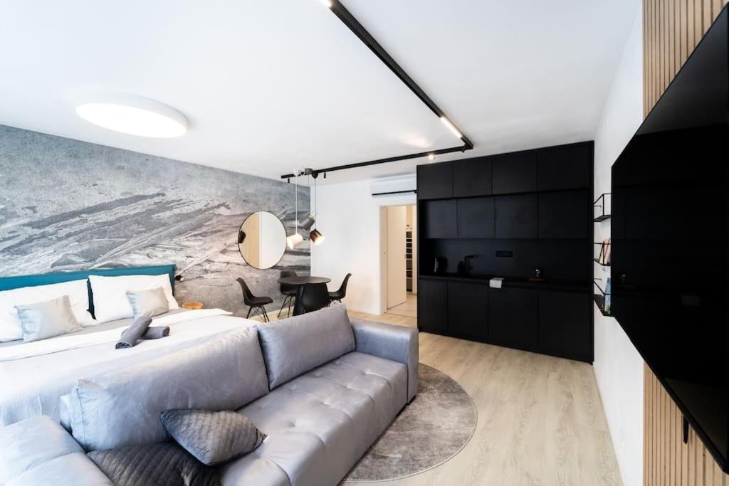 Parkside Harmony Apartment - Brno Dış mekan fotoğraf